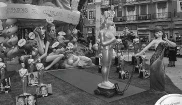 Fallas, cine y teatro: comunión en la catarsis