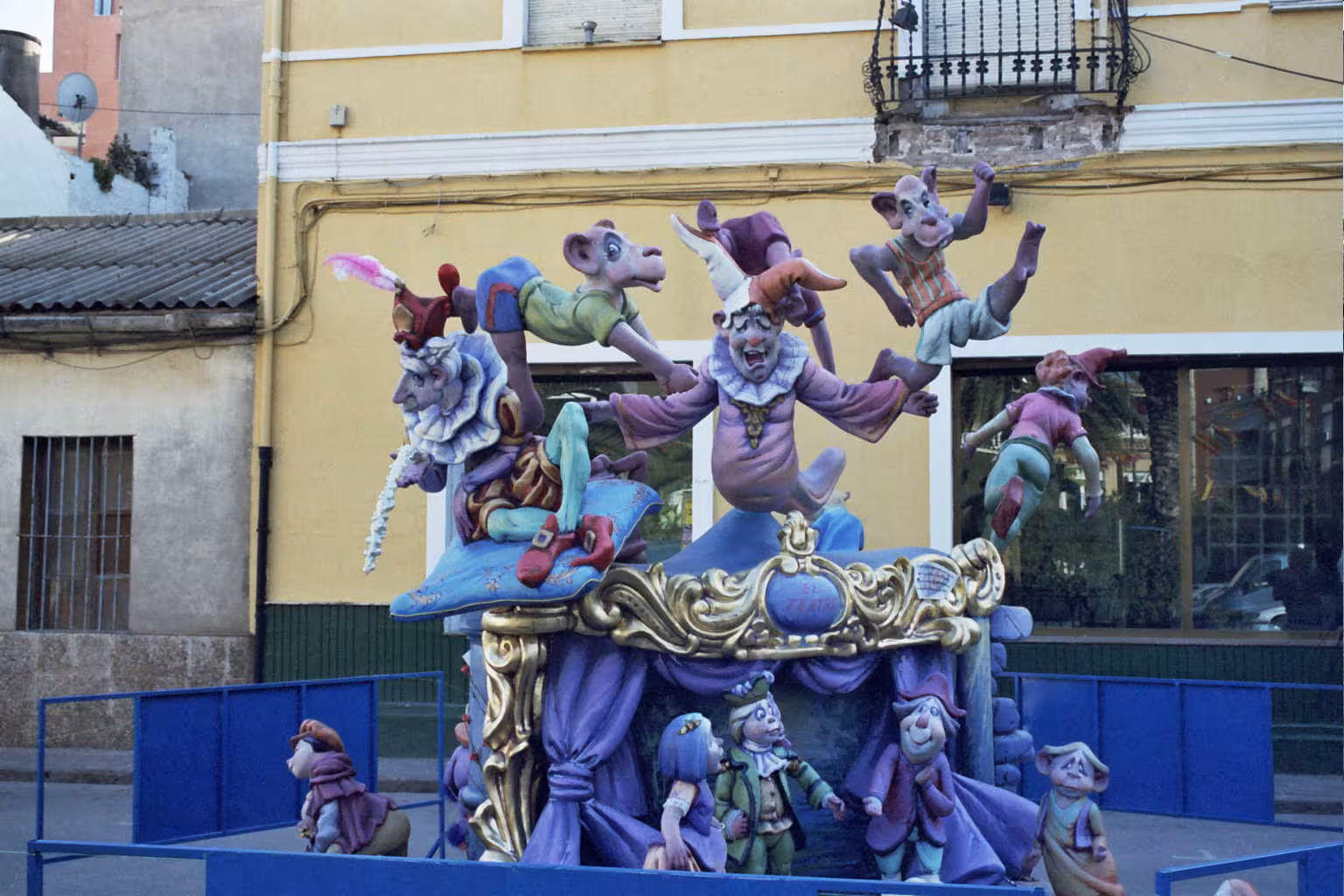 Falla Infantil Falla Luis Cendoya 2003